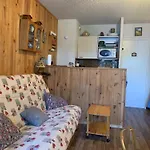 Apartment Lagodille 1500 *