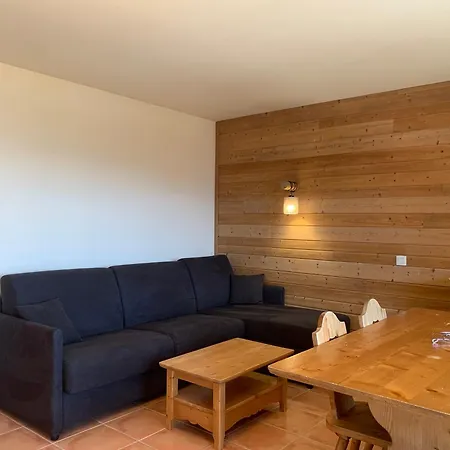 아파트 Lagodille 1500 프라루