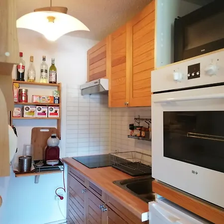 Appartement Lagodille 1500 *